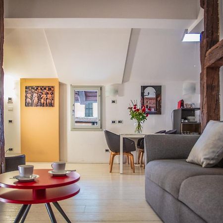 Urbanicooh Azzoguidi - Torre Asinelli View Apartment Bologna Ngoại thất bức ảnh